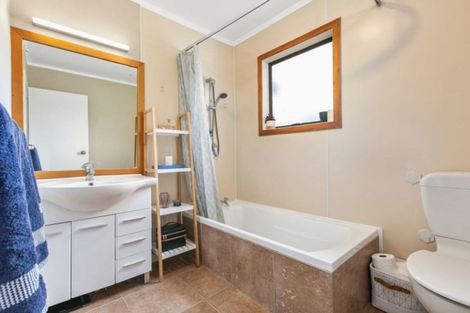 Photo of property in 66 Jonathon Street, Brookfield, Tauranga, 3110