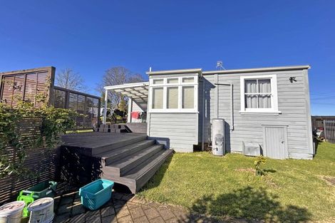 Photo of property in 126 Forest Lake Road, Forest Lake, Hamilton, 3200