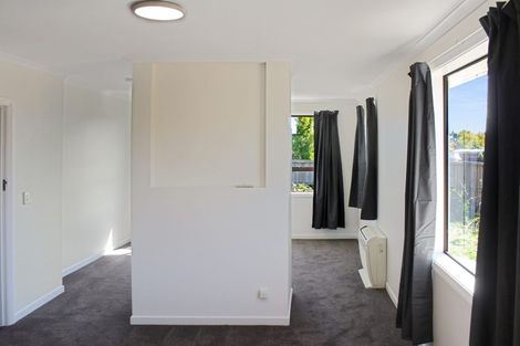 Photo of property in 96 Mcfaddens Road, St Albans, Christchurch, 8052