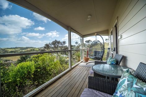 Photo of property in 9 Toi Track, Russell, 0272