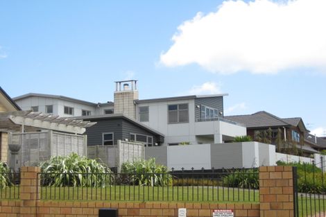 Photo of property in 265 Wellington Street, Pukekohe, 2120