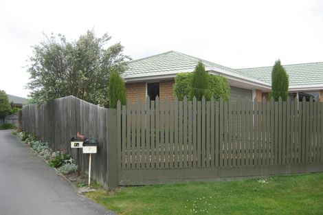 Photo of property in 1/7 Thicket Close, Redwood, Christchurch, 8051