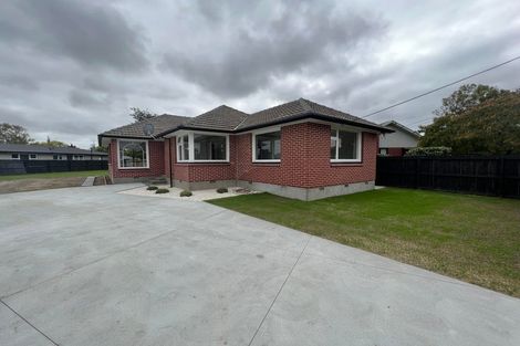 Photo of property in 17 Erin Crescent, Mairehau, Christchurch, 8013
