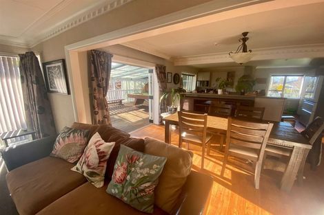 Photo of property in 49 Frances Street, Balclutha, 9230