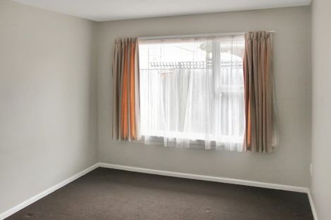 Photo of property in 2/92 Office Road, Merivale, Christchurch, 8014