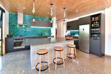 Photo of property in 59 The Circle, Manly, Whangaparaoa, 0930