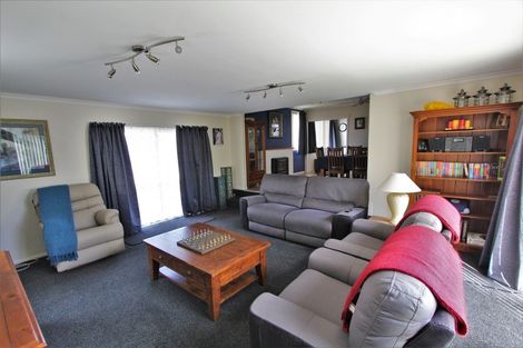 Photo of property in 42 Weka Place, Tokoroa, 3420