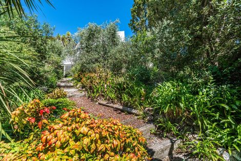 Photo of property in 22 Ocean Road, Surfdale, Waiheke Island, 1081