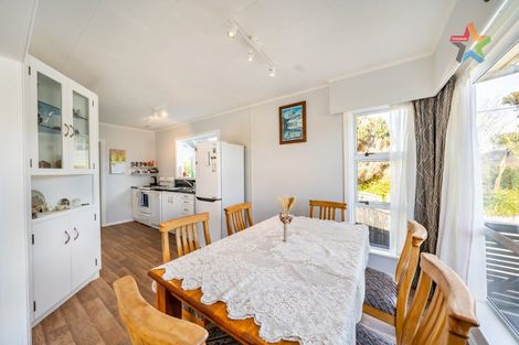 Photo of property in 75 Petrie Street, Wainuiomata, Lower Hutt, 5014