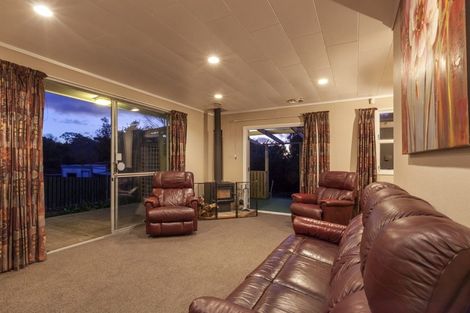 Photo of property in 216 Main Road South, Raumati South, Paraparaumu, 5032