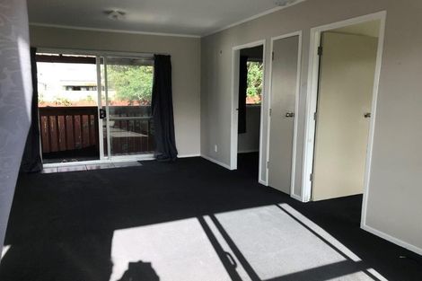 Photo of property in 2/29 Becker Drive, Weymouth, Auckland, 2103