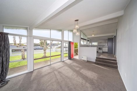 Photo of property in 22 Iredale Road, Hawera, 4610