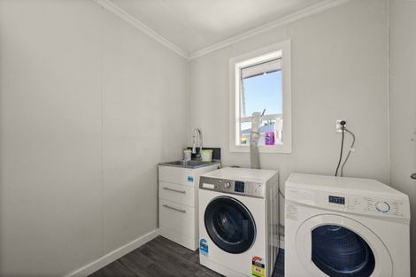 Photo of property in 177 Stobo Street, Grasmere, Invercargill, 9810