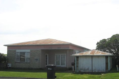 Photo of property in 42 King Street, Waitara, 4320