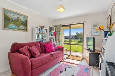 Photo of property in 12b Kingfisher Way, Te Kowhai, Hamilton, 3288