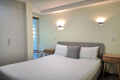 Photo of property in The Capital, 15/370 Oriental Parade, Oriental Bay, Wellington, 6011