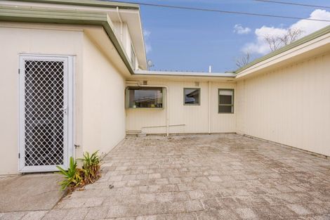 Photo of property in 2 Lomond Place, Tamatea, Napier, 4112