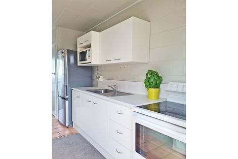 Photo of property in 4/6 Opoia Drive, Hamilton East, Hamilton, 3216