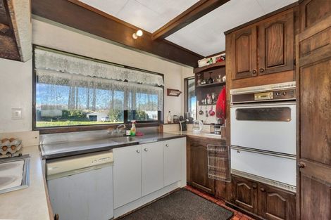 Photo of property in 40 Mcleod Road, Weymouth, Auckland, 2103