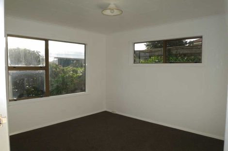 Photo of property in 122 Matai Road, Raumati South, Paraparaumu, 5032