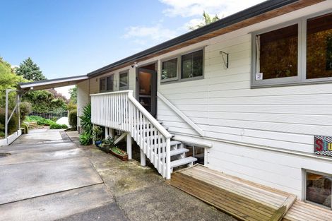 Photo of property in 92 Poaka Avenue, Dinsdale, Hamilton, 3204