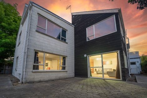Photo of property in 2/12 Churchill Street, Christchurch Central, Christchurch, 8013