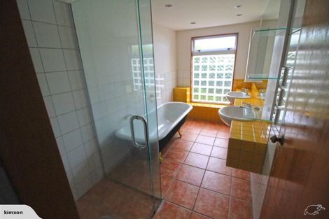 Photo of property in 54 Balmoral Lane, Redcliffs, Christchurch, 8081