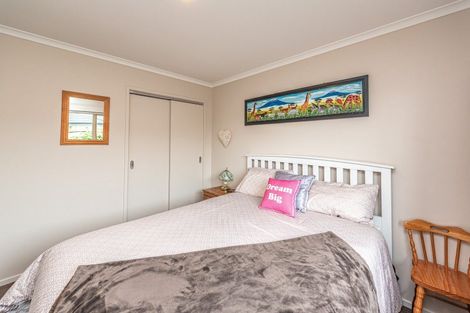 Photo of property in 27 Buckingham Place, Springvale, Whanganui, 4501