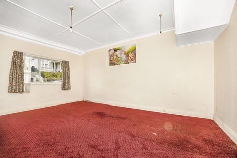 Photo of property in 372 South Road, Caversham, Dunedin, 9012