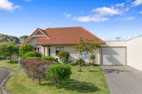 Photo of property in 14b Realm Drive, Paraparaumu, 5032