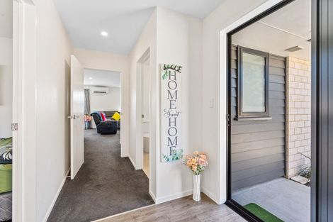 Photo of property in 100 Hagart-alexander Drive, Mosgiel, 9024