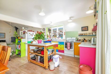 Photo of property in 34 Koputara Road, Himatangi Beach, Foxton, 4891