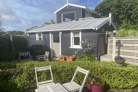 Photo of property in 1 Fettes Crescent, Seatoun, Wellington, 6022