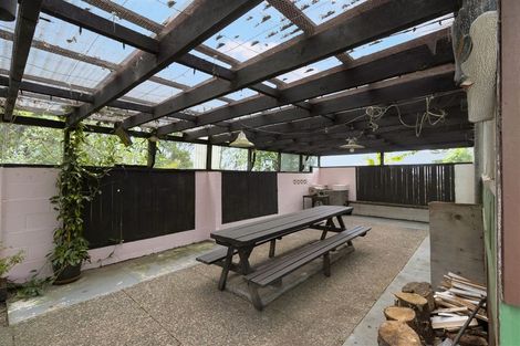 Photo of property in 113 Forest Hill Road, Henderson, Auckland, 0612