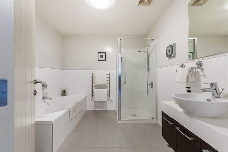 Photo of property in 58 Parkside Drive, Orewa, 0931