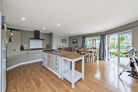 Photo of property in 79 North Terrace, Darfield, 7510