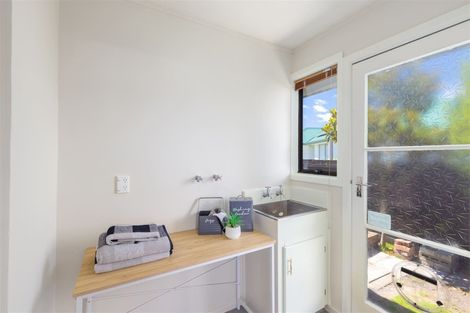 Photo of property in 2/14 Shetland Street, Woolston, Christchurch, 8062