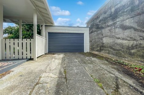 Photo of property in 25 Chamberlain Road, Karori, Wellington, 6012