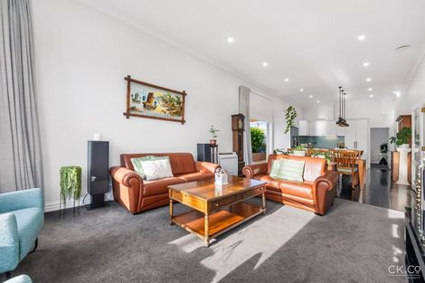 Photo of property in 82 Knights Road, Hutt Central, Lower Hutt, 5010
