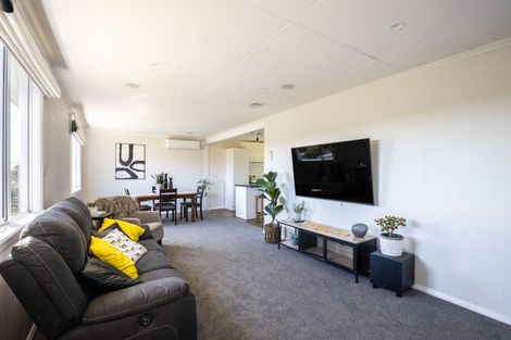 Photo of property in 293 Tukapa Street, Hurdon, New Plymouth, 4310