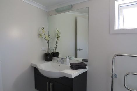 Photo of property in 20e Kelvin Place, Hamilton East, Hamilton, 3216