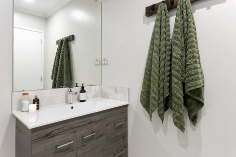 Photo of property in 29 Mapou Road, Hobsonville, Auckland, 0616