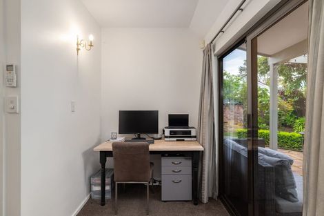 Photo of property in 37b Highland Place, Avonhead, Christchurch, 8042