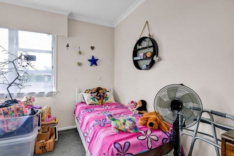 Photo of property in 13 Dixon Avenue, Hawera, 4610