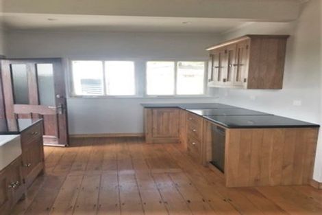 Photo of property in 320 Cobham Drive, Hillcrest, Hamilton, 3216