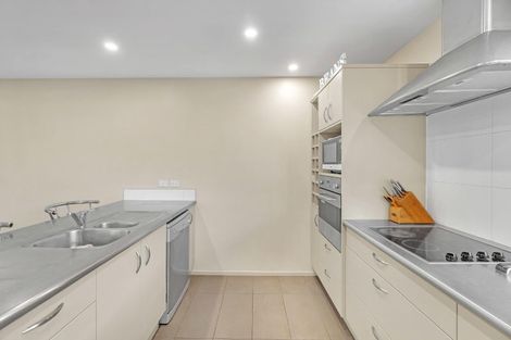 Photo of property in 15a Burdale Street, Riccarton, Christchurch, 8011