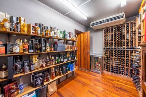 Photo of property in 62 Kiriwai Road, Paremata, Porirua, 5024