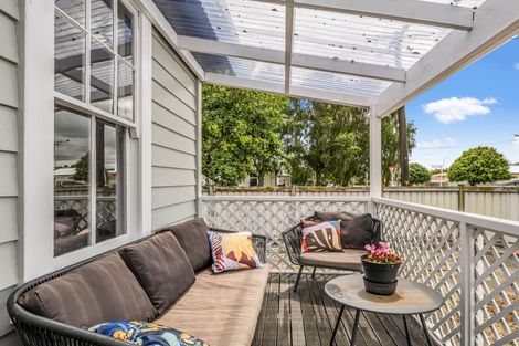 Photo of property in 13 Carlisle Street, Milson, Palmerston North, 4414
