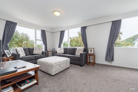 Photo of property in 14 Miro Street, Eastbourne, Lower Hutt, 5013