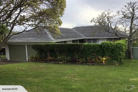 Photo of property in 8 Pine Terrace, Howick, Auckland, 2014